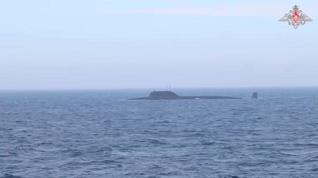 Tàu ngầm hạt nhân Nga phóng tên lửa trên biển Barents- Ảnh 2.