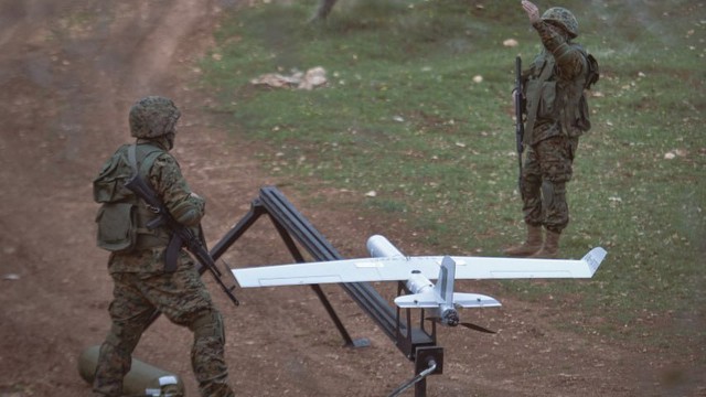 Hezbollah tấn công Israel bằng UAV- Ảnh 1.