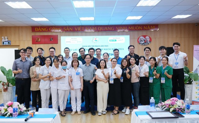 Nhà thuốc An Khang đồng hành cùng Bệnh viện Thành phố Thủ Đức nâng cao kiến thức sức khỏe tim mạch cho cộng đồng- Ảnh 3.