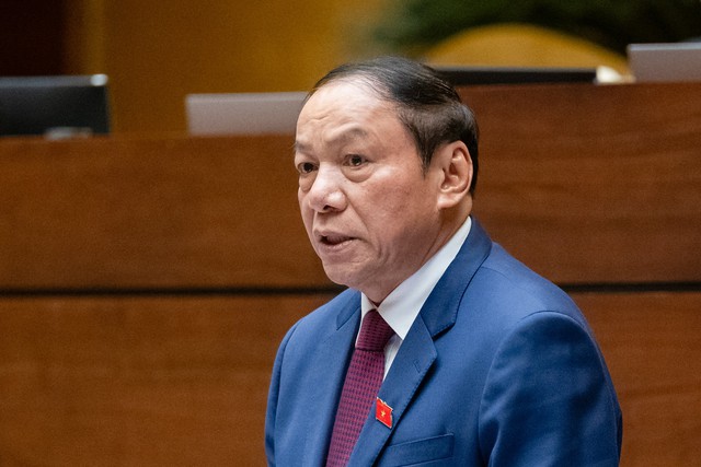 Bộ trưởng Nguyễn Văn Hùng nói gì về việc VĐV bị HLV 'ăn bớt' tiền thưởng, khẩu phần ăn?- Ảnh 2.