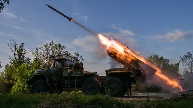 Nga phá hủy 3 hệ thống phòng không MIM-23 HAWK của Ukraine- Ảnh 1.