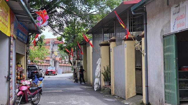 Những khâu cuối cùng chuẩn bị cho Lễ Quốc tang Tổng Bí thư Nguyễn Phú Trọng tại quê nhà- Ảnh 12.