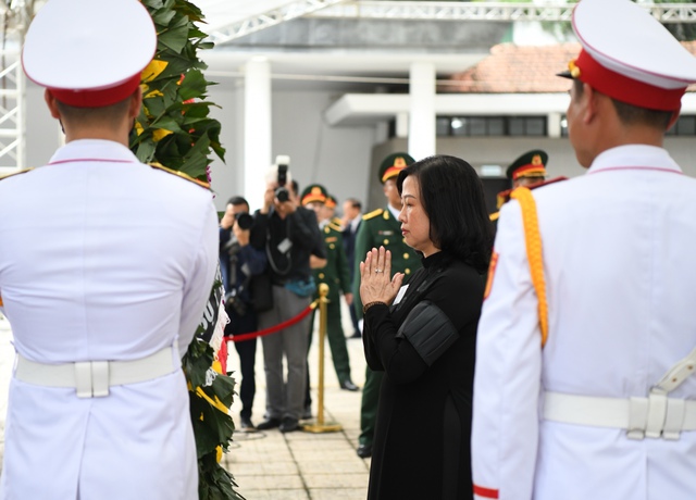 Lãnh đạo, cán bộ ngành Y tế tiếc thương tiễn biệt Tổng Bí thư Nguyễn Phú Trọng- Ảnh 2.