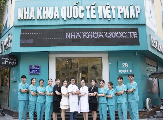 Nha khoa Quốc Tế Việt Pháp: Địa chỉ bọc răng sứ uy tín, chất lượng, bền đẹp- Ảnh 3.