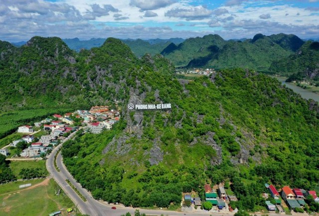 Phát triển Di sản thiên nhiên thế giới xuyên biên giới Việt - Lào- Ảnh 1.