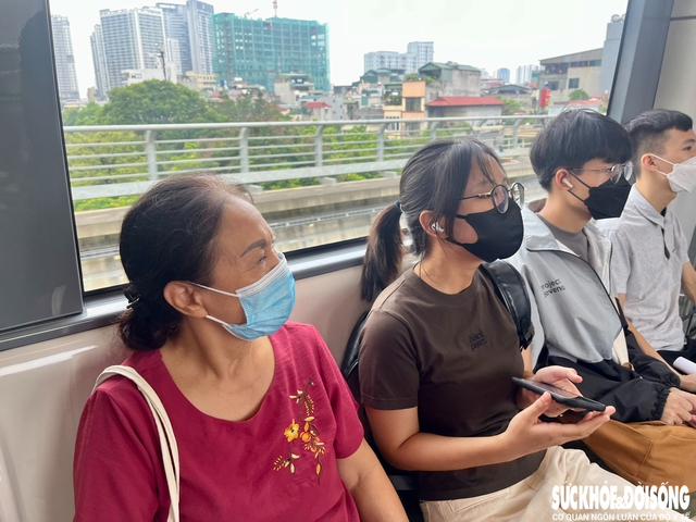 Tuyến metro Nhổn - ga Hà Nội: Người dân phấn khởi vì tiện đi lại, không tắc đường- Ảnh 8.