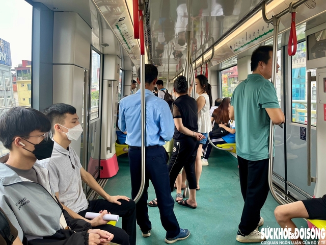 Tuyến metro Nhổn - ga Hà Nội: Người dân phấn khởi vì tiện đi lại, không tắc đường- Ảnh 9.