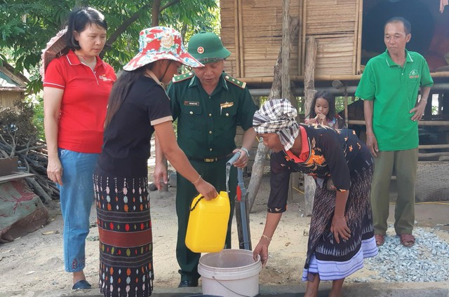 Chung tay tìm nguồn nước sạch cho đồng bào Ma Coong, A Rem- Ảnh 4.