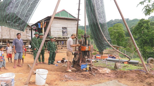 Chung tay tìm nguồn nước sạch cho đồng bào Ma Coong, A Rem- Ảnh 3.