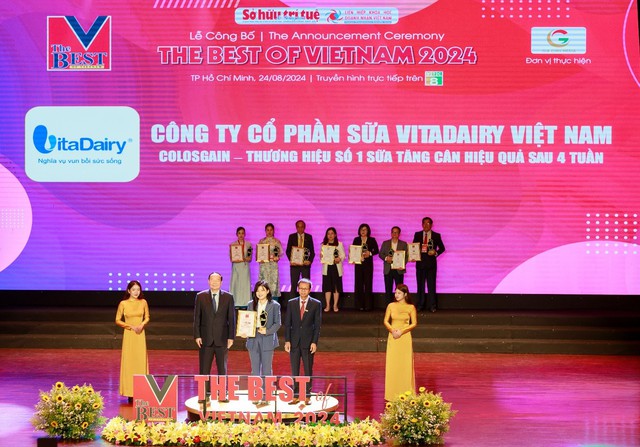 Sản phẩm ColosGain của VitaDairy vào Top 10 The Best of Việt Nam 2024- Ảnh 1.