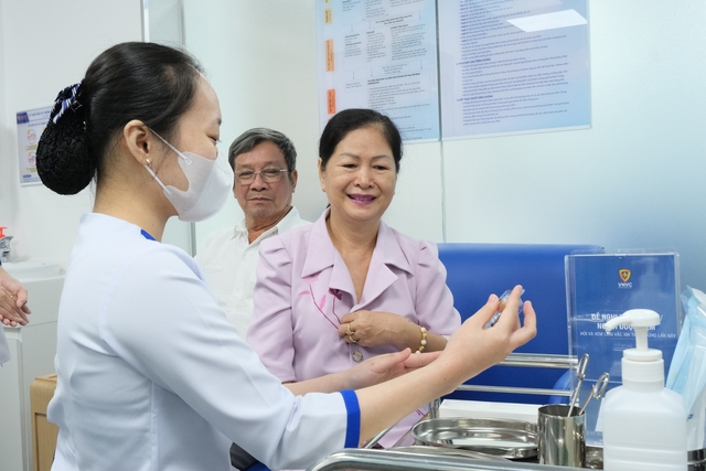 Người Việt có thêm vaccine mới phòng 23 chủng vi khuẩn phế cầu- Ảnh 1.