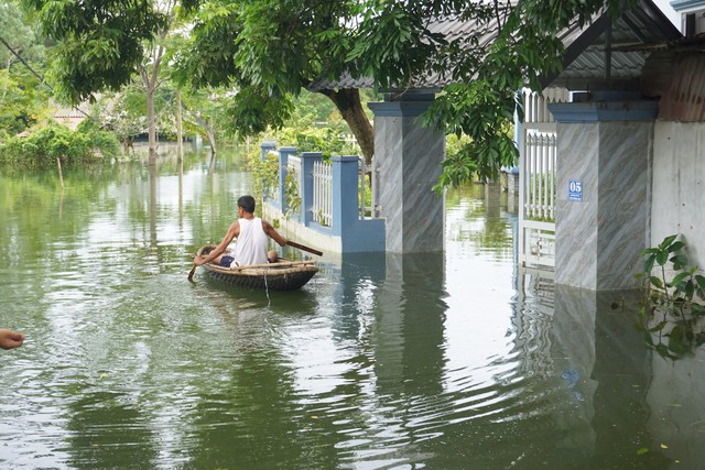 Chuyên gia phân tích nguyên nhân mưa lũ, ngập lụt khắp nơi- Ảnh 2.