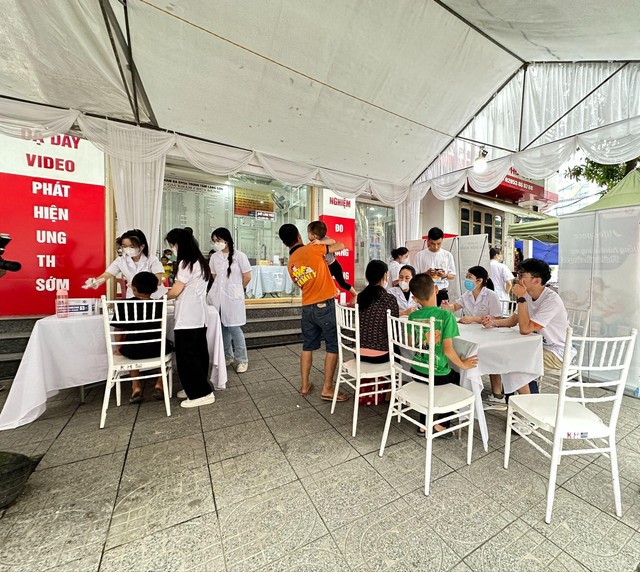 Hội thảo "Tầm quan trọng của xét nghiệm tiền hôn nhân" tại Lạng Sơn: Đưa kiến thức y khoa đến gần hơn với cộng đồng- Ảnh 3.