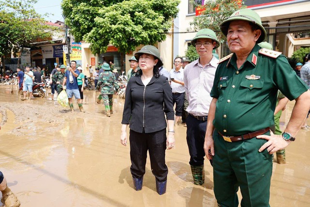 Thủ tướng: Hỗ trợ ngay 50 tỷ đồng từ ngân sách cho Yên Bái khắc phục hậu quả mưa lũ- Ảnh 3.