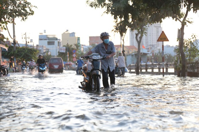 Nam Bộ bước vào đợt triều cường, nhiều khu vực có nguy cơ ngập úng- Ảnh 2.