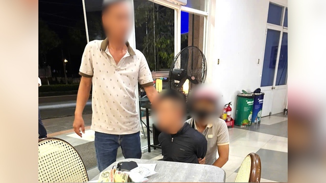 Khánh Hòa: Tóm gọn 'ông trùm' mang số lượng lớn ma túy đi tiêu thụ- Ảnh 1.