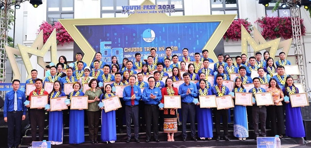 Thắp sáng ngọn lửa yêu nước trong tim người trẻ- Ảnh 4.