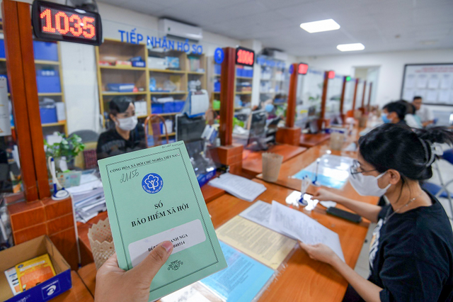 Luật Việc làm 2025: Người sử dụng lao động phải đền bù khi chấm dứt hợp đồng lao động- Ảnh 1. Luật Việc làm 2025: Người sử dụng lao động phải đền bù khi chấm dứt hợp đồng lao động- Ảnh 1.