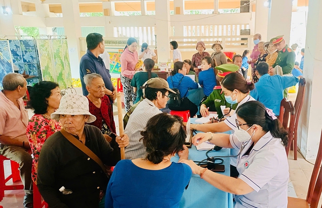 Tuổi trẻ ngành Y tế TPHCM: Khát vọng cống hiến, sáng tạo vì sức khỏe nhân dân- Ảnh 4.