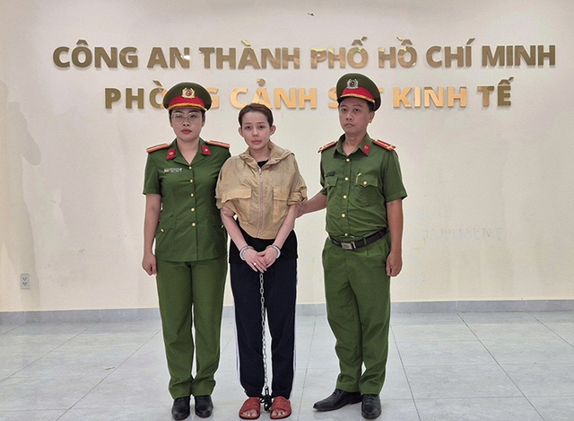 DJ Ngân 98 nói gì về những sản phẩm mình kinh doanh?- Ảnh 1.