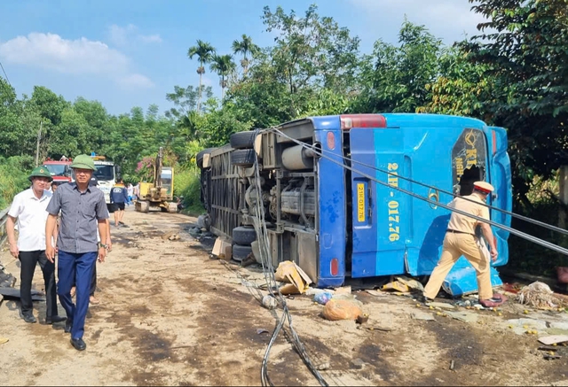 Tài xế trong vụ xe giường nằm gặp nạn khiến 23 người thương vong: 'Xe mất phanh rồi cả nhà ơi! Dậy! Nhảy xuống!'- Ảnh 2.