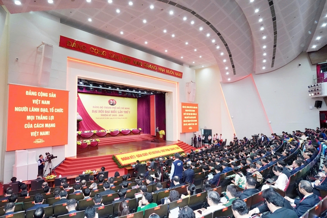 Phiên trù bị Đại hội Đảng bộ TPHCM lần thứ I: Sự kiện chính trị trọng đại của Thành phố, mở đầu giai đoạn phát triển mới- Ảnh 2.