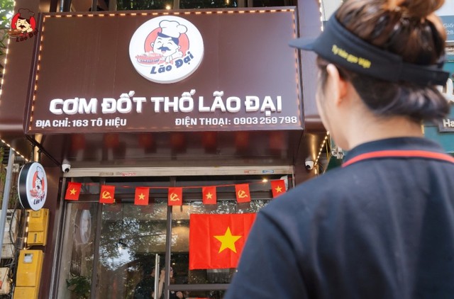 Khám phá Cơm đốt thố Lão Đại – địa chỉ ẩm thực truyền thông- Ảnh 1. Khám phá Cơm đốt thố Lão Đại – địa chỉ ẩm thực truyền thông- Ảnh 1.