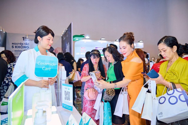 Curél vinh dự tiếp tục đồng hành cùng Hội nghị Khoa học Da liễu miền Nam 2025- Ảnh 2. Curél vinh dự tiếp tục đồng hành cùng Hội nghị Khoa học Da liễu miền Nam 2025- Ảnh 2.