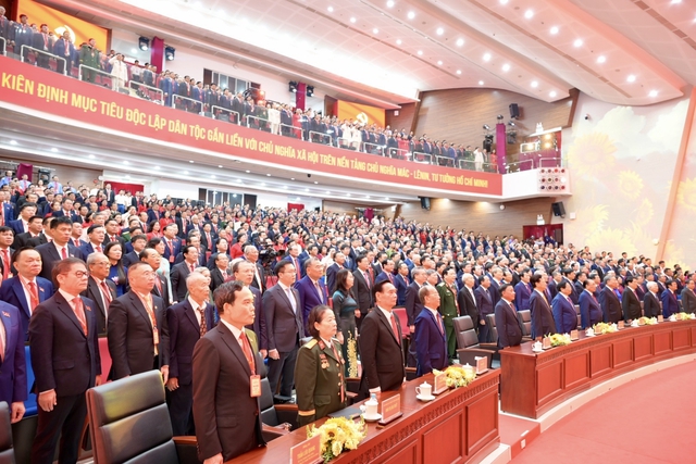 Tổng Bí thư Tô Lâm tin tưởng TPHCM sẽ vươn lên mạnh mẽ, hiện thực hóa khát vọng phát triển mới- Ảnh 4. Tổng Bí thư Tô Lâm tin tưởng TPHCM sẽ vươn lên mạnh mẽ, hiện thực hóa khát vọng phát triển mới- Ảnh 4.