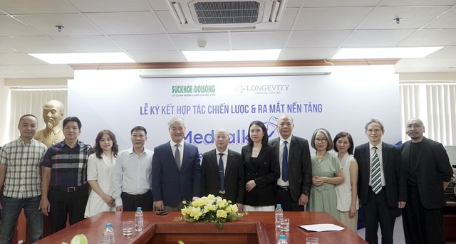Báo Sức khỏe & Đời sống và Longevity Medical Center ký kết hợp tác chiến lược, ra mắt nền tảng Medtalks- Ảnh 6. Báo Sức khỏe & Đời sống và Longevity Medical Center ký kết hợp tác chiến lược, ra mắt nền tảng Medtalks- Ảnh 6.