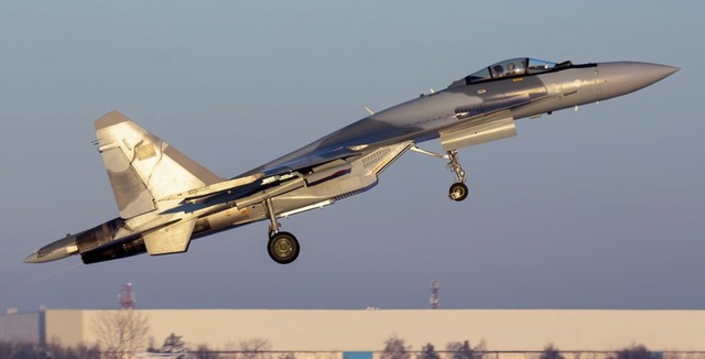 Su-35 Nga có thể thay đổi cán cân sức mạnh ở Đông Phi?- Ảnh 1. Su-35 Nga có thể thay đổi cán cân sức mạnh ở Đông Phi?- Ảnh 1.