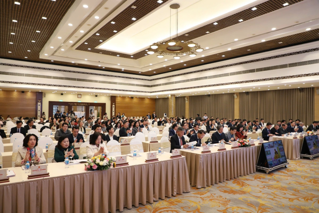 HIMA2025: Khi pháp lý trở thành nền tảng cho phát triển y tế bền vững- Ảnh 2. HIMA2025: Khi pháp lý trở thành nền tảng cho phát triển y tế bền vững- Ảnh 2.