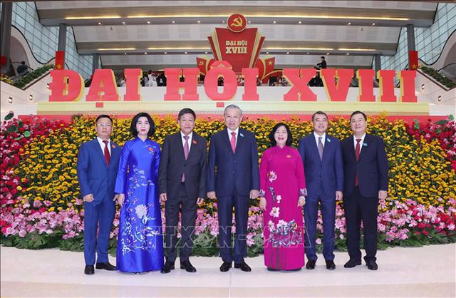 Tổng Bí thư Tô Lâm dự Đại hội đại biểu Đảng bộ TP Hà Nội lần thứ 18- Ảnh 4. Tổng Bí thư Tô Lâm dự Đại hội đại biểu Đảng bộ TP Hà Nội lần thứ 18- Ảnh 4.