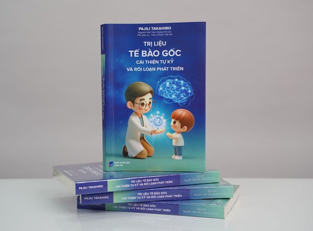 Ra mắt cuốn sách 'Trị liệu tế bào gốc – Cải thiện tự kỷ và rối loạn phát triển'- Ảnh 2. Ra mắt cuốn sách 'Trị liệu tế bào gốc – Cải thiện tự kỷ và rối loạn phát triển'- Ảnh 2.