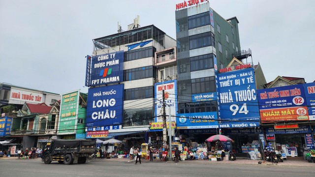 Hà Tĩnh đẩy mạnh chuẩn hóa hoạt động bán lẻ thuốc chữa bệnh- Ảnh 1. Hà Tĩnh đẩy mạnh chuẩn hóa hoạt động bán lẻ thuốc chữa bệnh- Ảnh 1.