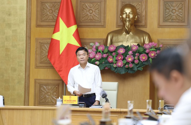 Phó Thủ tướng: Lượng hóa cụ thể các chính sách ưu đãi, khuyến khích xây cơ sở chăm sóc người cao tuổi- Ảnh 2. Phó Thủ tướng: Lượng hóa cụ thể các chính sách ưu đãi, khuyến khích xây cơ sở chăm sóc người cao tuổi- Ảnh 2.