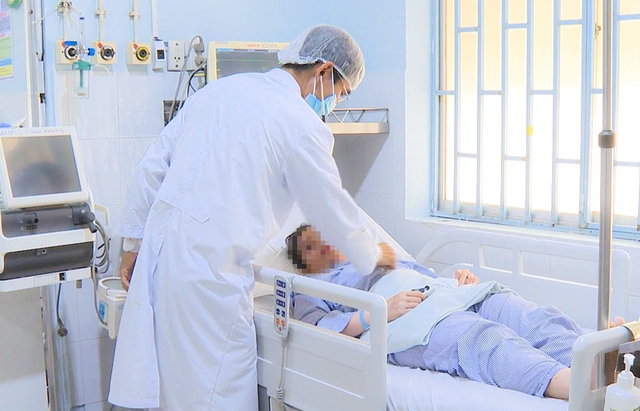 Bệnh nhân ngộ độc cá nóc nguy cơ tử vong cao thoát chết ngoạn mục- Ảnh 1. Bệnh nhân ngộ độc cá nóc nguy cơ tử vong cao thoát chết ngoạn mục- Ảnh 1.
