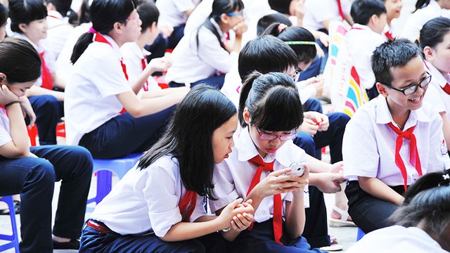 Nhiều địa phương siết quản lý điện thoại học đường- Ảnh 1. Nhiều địa phương siết quản lý điện thoại học đường- Ảnh 1.