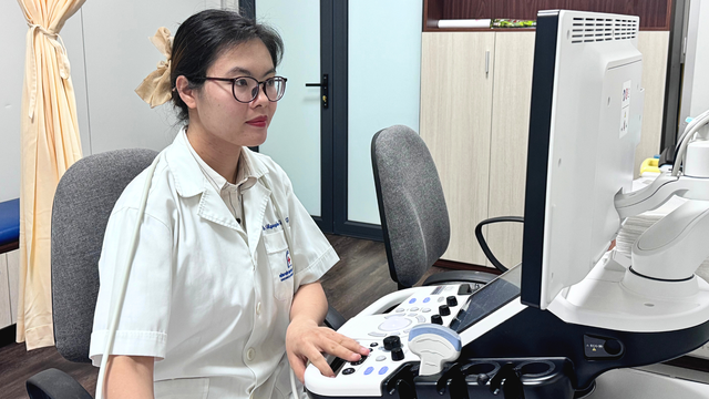 Nữ bác sĩ dành trọn tâm huyết cho nghiên cứu phát hiện sớm ung thư vú- Ảnh 1. Nữ bác sĩ dành trọn tâm huyết cho nghiên cứu phát hiện sớm ung thư vú- Ảnh 1.