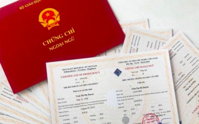6 trường hợp sẽ bị thu hồi, huỷ bỏ văn bằng, chứng chỉ - Ảnh 1. 6 trường hợp sẽ bị thu hồi, huỷ bỏ văn bằng, chứng chỉ - Ảnh 1.