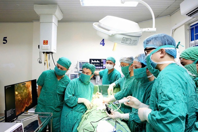 Phát triển kỹ thuật chuyên sâu - nâng cao chất lượng khám chữa bệnh- Ảnh 3. Phát triển kỹ thuật chuyên sâu - nâng cao chất lượng khám chữa bệnh- Ảnh 3.