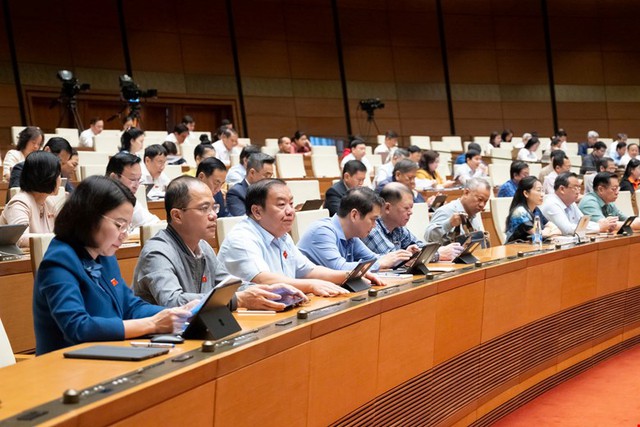 Bộ trưởng Đào Hồng Lan: Hoàn thiện hành lang pháp lý về phòng bệnh, nâng cao sức khỏe nhân dân- Ảnh 2. Bộ trưởng Đào Hồng Lan: Hoàn thiện hành lang pháp lý về phòng bệnh, nâng cao sức khỏe nhân dân- Ảnh 2.