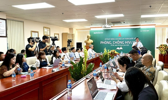 Tiêu chí cốt lõi của Giải Báo chí toàn quốc về HIV/AIDS 2025: Tác động, sáng tạo và nhân văn- Ảnh 1. Tiêu chí cốt lõi của Giải Báo chí toàn quốc về HIV/AIDS 2025: Tác động, sáng tạo và nhân văn- Ảnh 1.