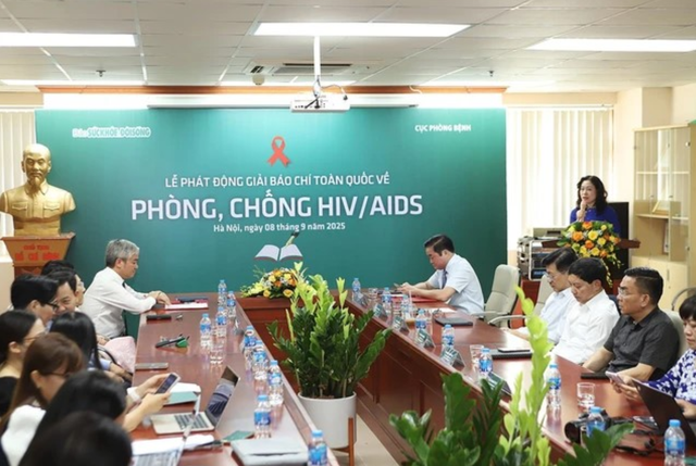 Chung tay xóa bỏ kỳ thị HIV/AIDS: Hành trình tiến tới mục tiêu 2030- Ảnh 1. Chung tay xóa bỏ kỳ thị HIV/AIDS: Hành trình tiến tới mục tiêu 2030- Ảnh 1.