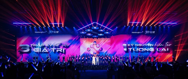KienlongBank kể chuyện thương hiệu bằng "concert công nghệ"- Ảnh 1.