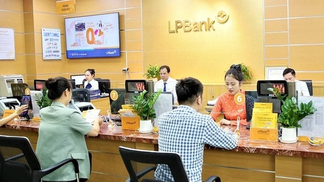 LPBank mua lại trước hạn 2 lô trái phiếu- Ảnh 1. LPBank mua lại trước hạn 2 lô trái phiếu- Ảnh 1.