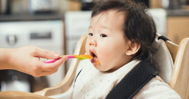 Ăn dặm cho bé: Hiểu đúng để chọn cách phù hợp nhất- Ảnh 2. Ăn dặm cho bé: Hiểu đúng để chọn cách phù hợp nhất- Ảnh 2.