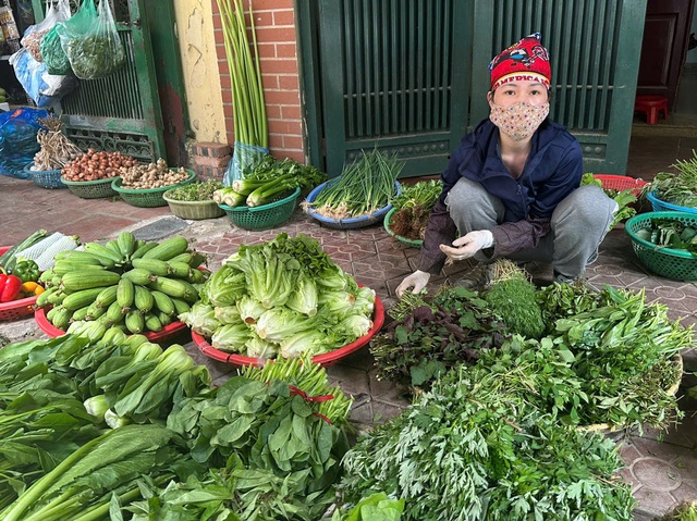 Ăn gì để vừa tiết kiệm vừa đủ vitamin khi rau xanh tăng giá mạnh?- Ảnh 1. Ăn gì để vừa tiết kiệm vừa đủ vitamin khi rau xanh tăng giá mạnh?- Ảnh 1.