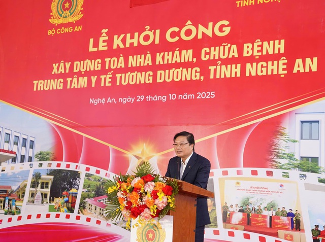 Khởi công tòa nhà khám, chữa bệnh Trung tâm Y tế Tương Dương- Ảnh 2. Khởi công tòa nhà khám, chữa bệnh Trung tâm Y tế Tương Dương- Ảnh 2.