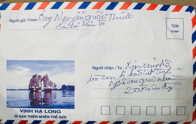 Xúc động nét chữ của vị tướng trăm tuổi trên phong bì ủng hộ đồng bào bị thiệt hại do bão lũ- Ảnh 2.